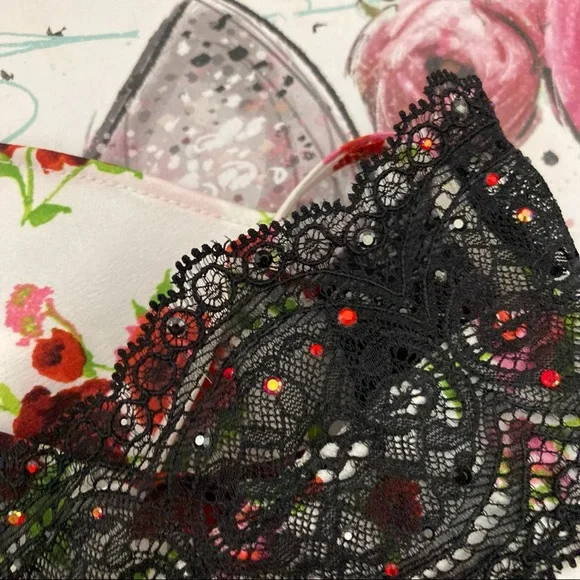 Victoria’s Secret Cami Set Satin Large - Picture 12 of 16